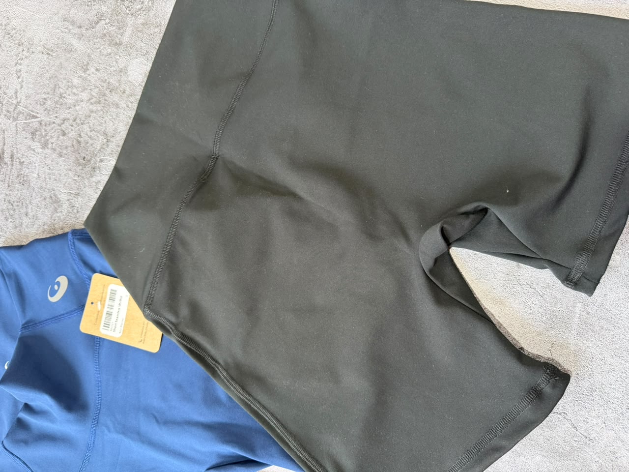 Short Seamless Vertice